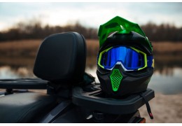 Bringen Sie Ihr Motocross-Erlebnis auf Touren: Saubere und klare Brillen für eine beschlagfreie Fahrt
