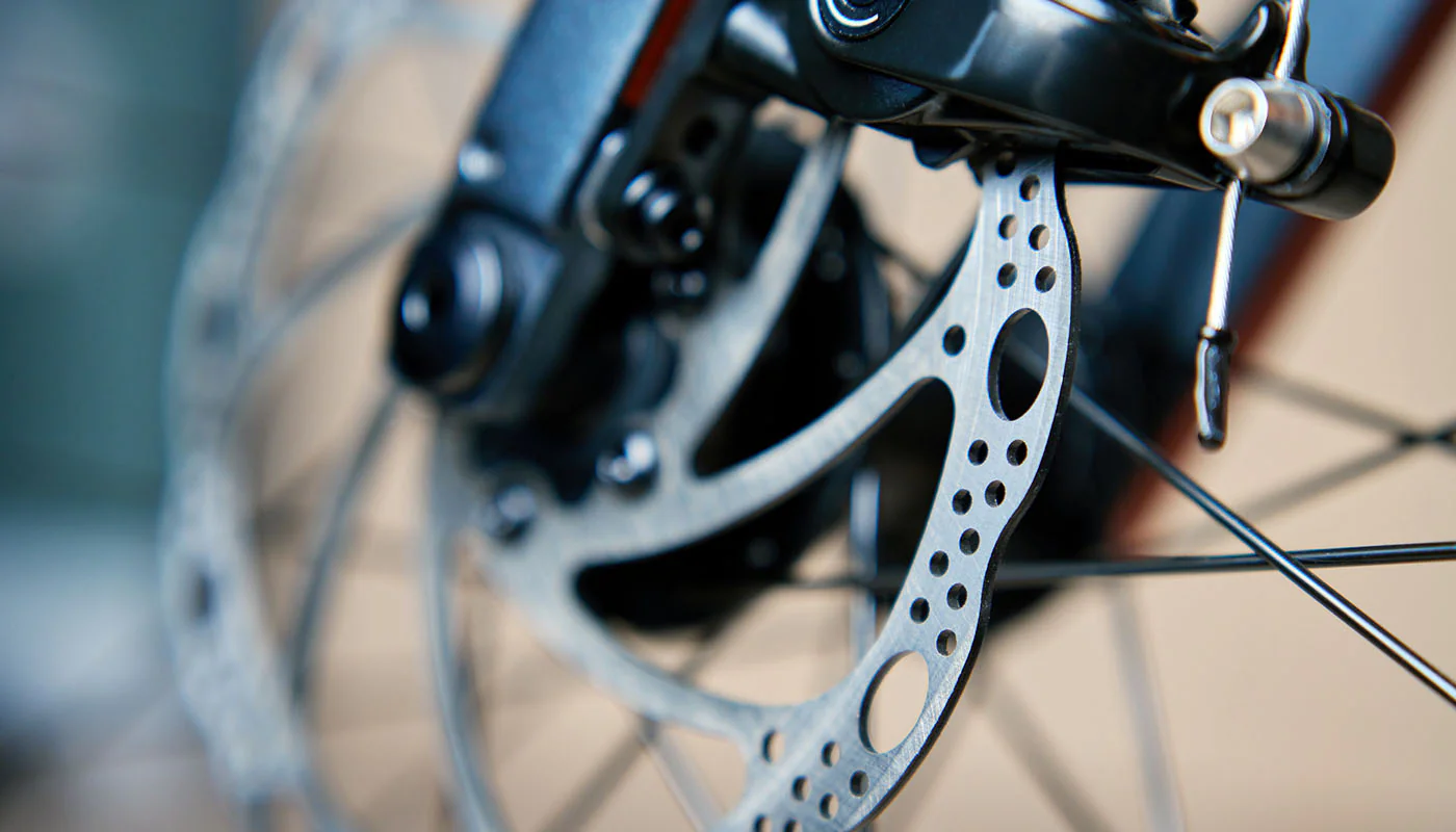 Bicycle disc brakes: mechanical or hydraulic?